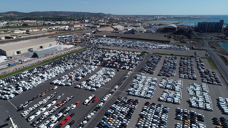 Terminal véhicules neufs port de Sète